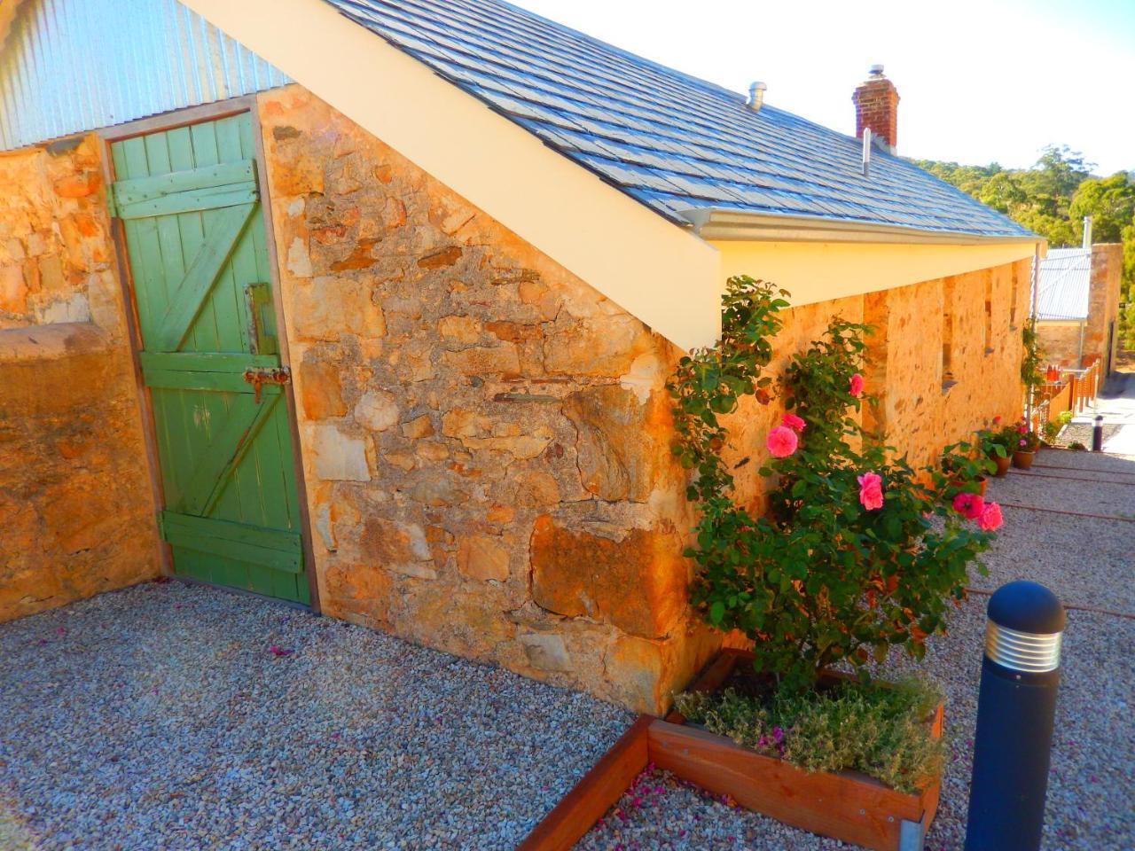 Morialta Barns Bed & Breakfast Norton Summit Exterior photo